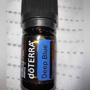 Doterra Deep Blue oil. A natural comparable to bengay/icy hot w/out chemicals